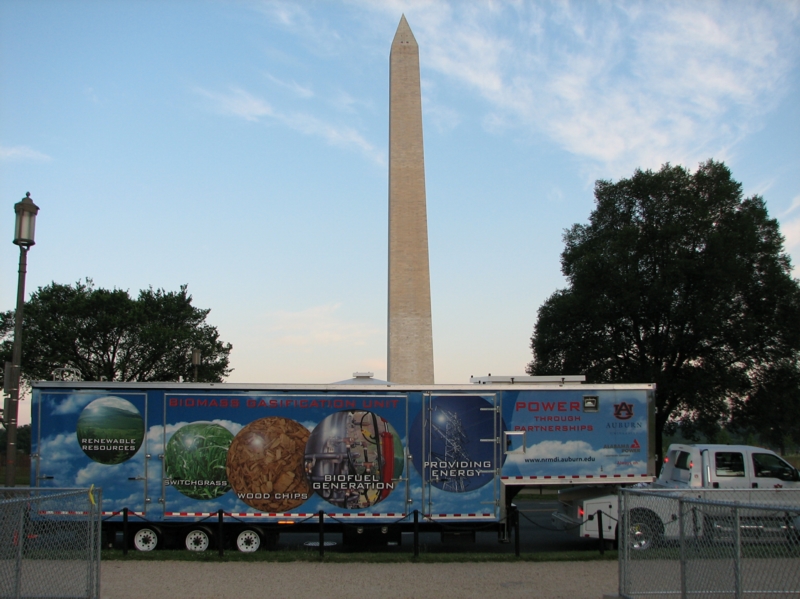 AU Mobile Gasifier on the Mall